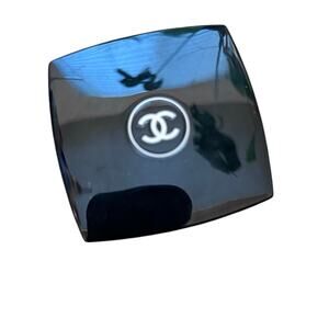 Chanel Women's Les 4 Ombres Multi-effect Quadra Eye Shadow